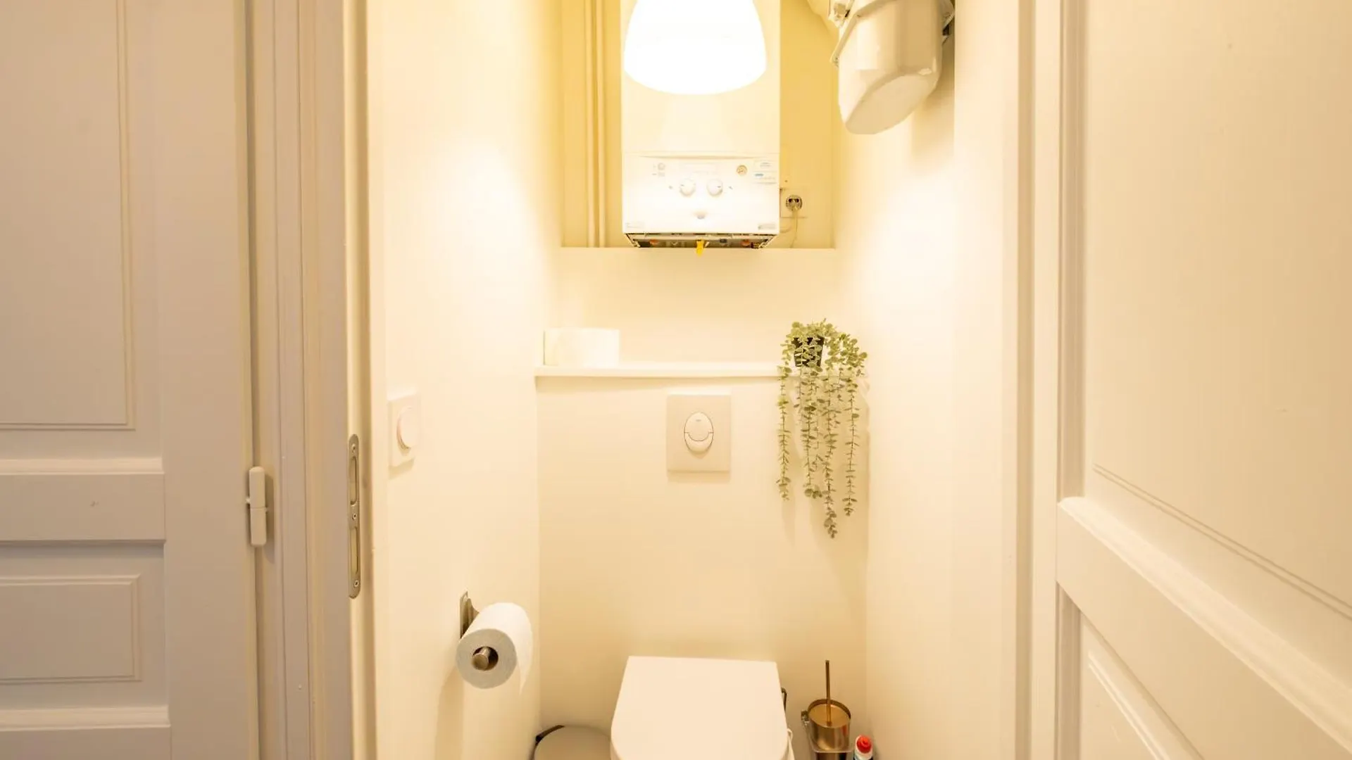 6 Guests Flat - Montparnasse Apartment Paris
