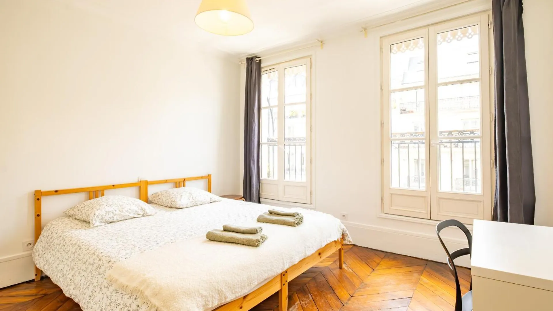 6 Guests Flat - Montparnasse Apartment Paris